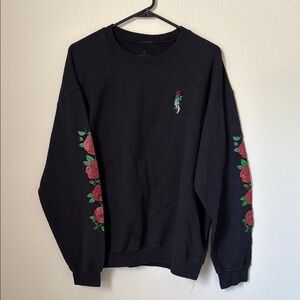 Empyre Crew Neck Rose Hoodie Size Large
